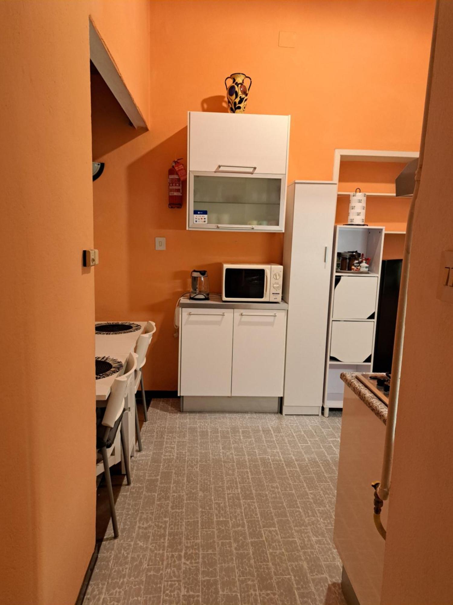 Foodwineart Apartment Мантова Екстериор снимка